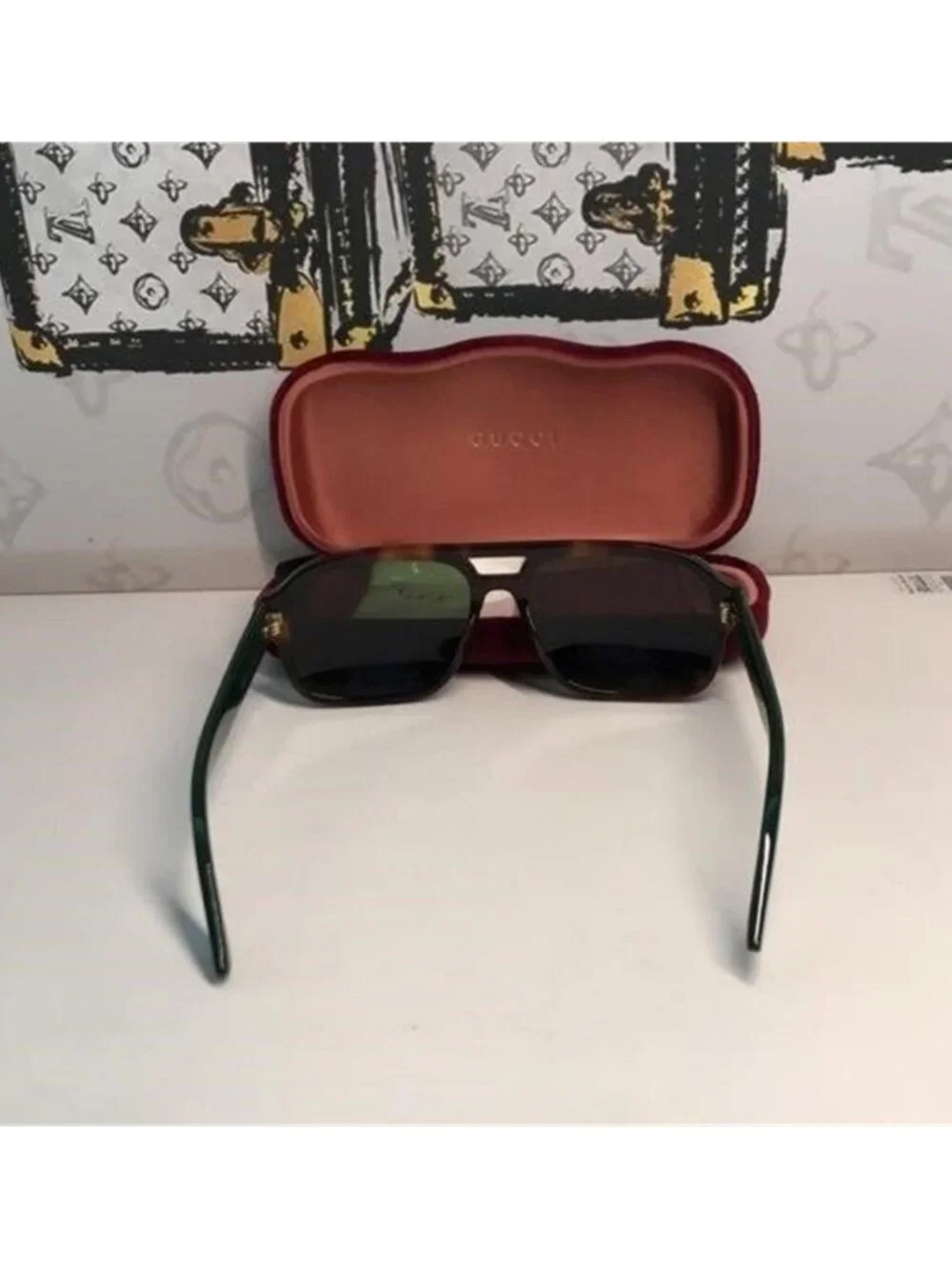 Gucci Tortoise Shell Sunglasses with Green Lenses GG0925s 002